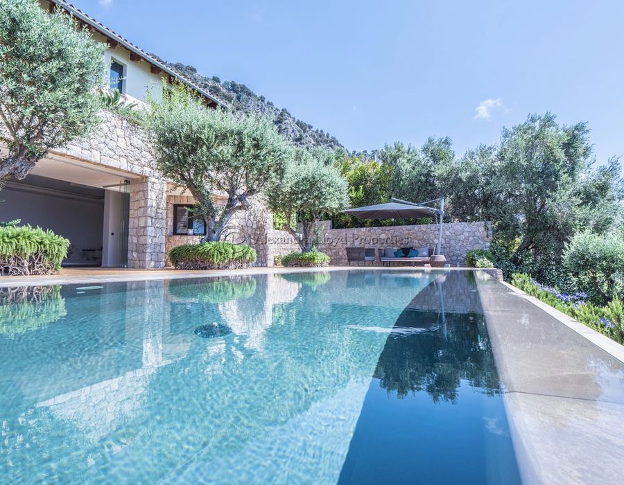 Exceptional views from an exceptional home in Beaulieu sur Mer 5
