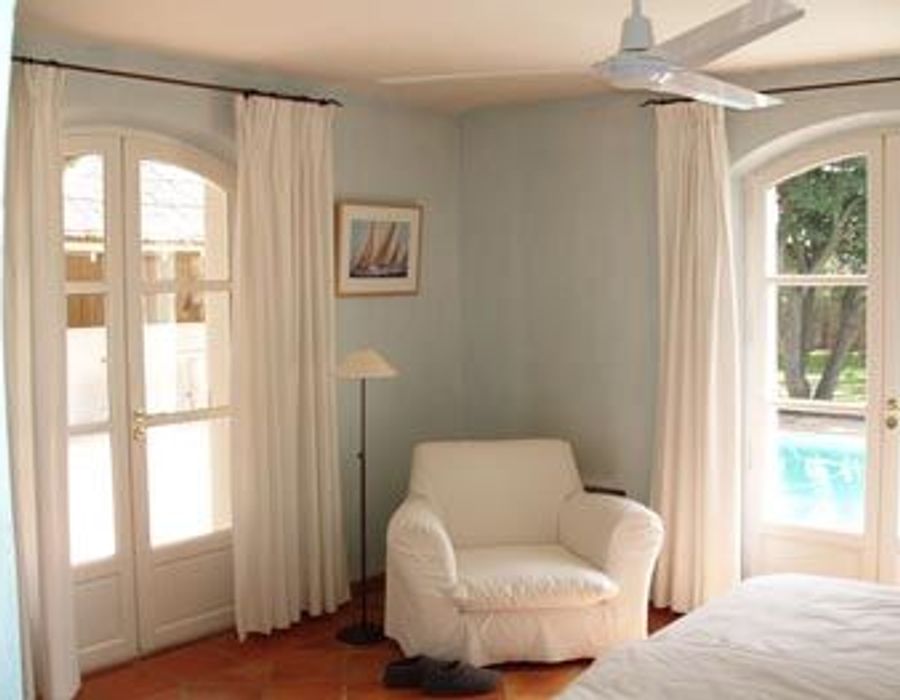 Wonderful 400m² Bastide situated in Les Parcs de Saint Tropez 5