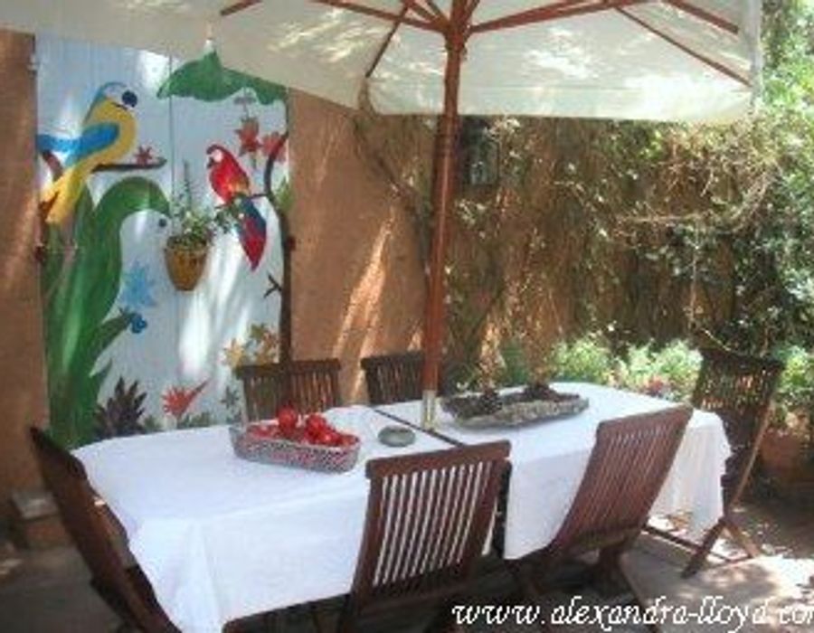 Waters Edge property just from Saint Tropez 6