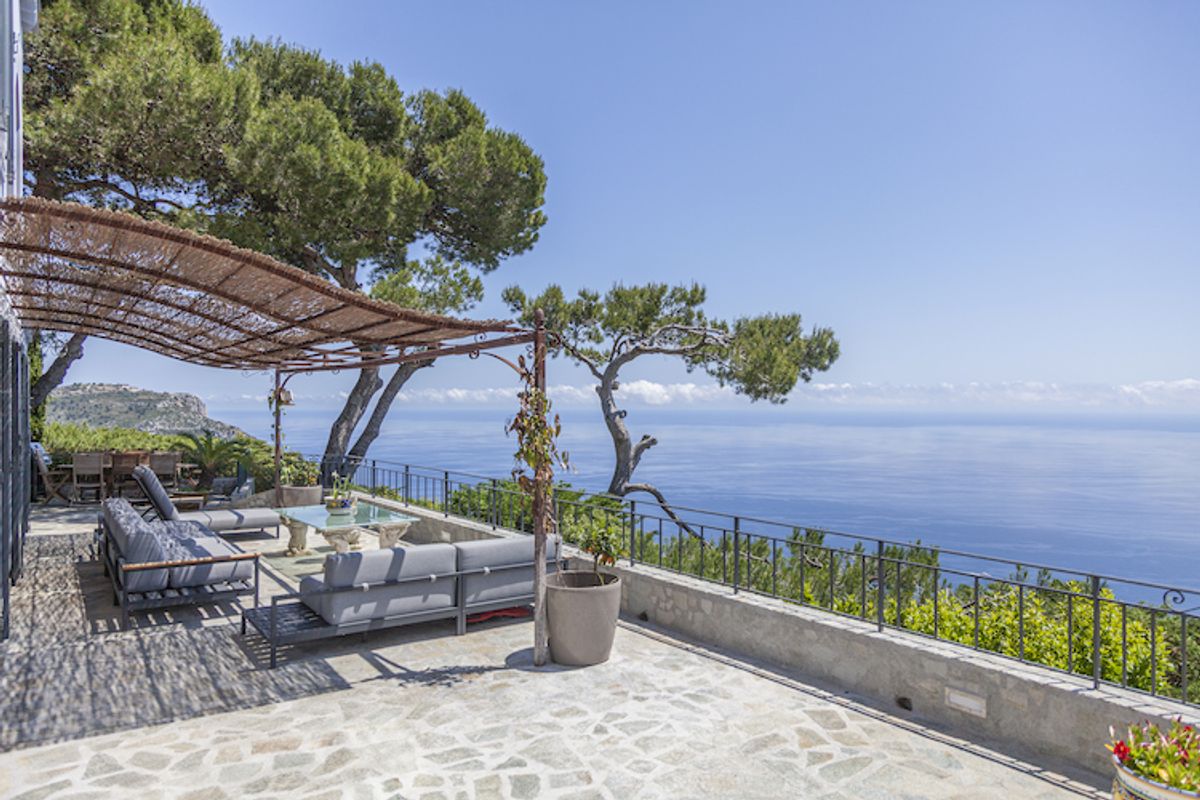 Stunning views from this charming property in Eze