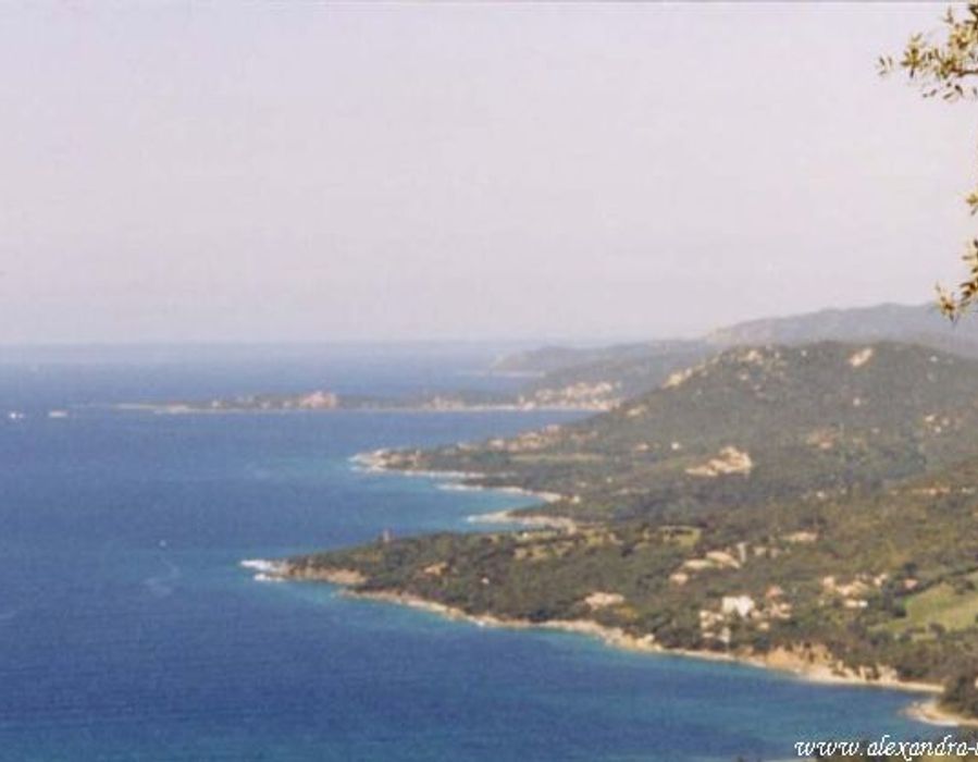 Stunning property overlooking the fabulous Golfe de Propriano 3