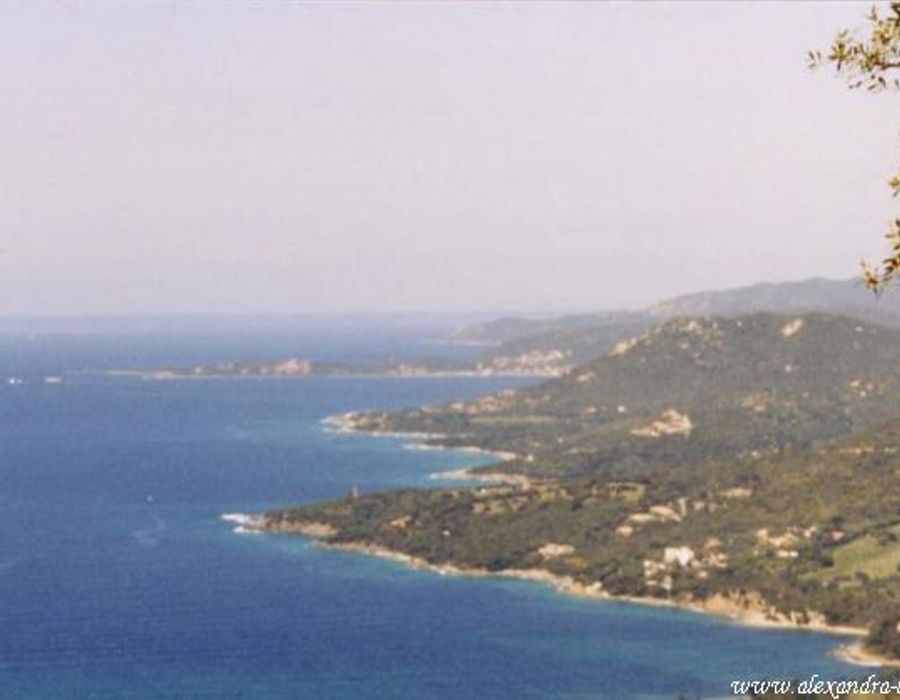 Stunning property overlooking the fabulous Golfe de Propriano 3