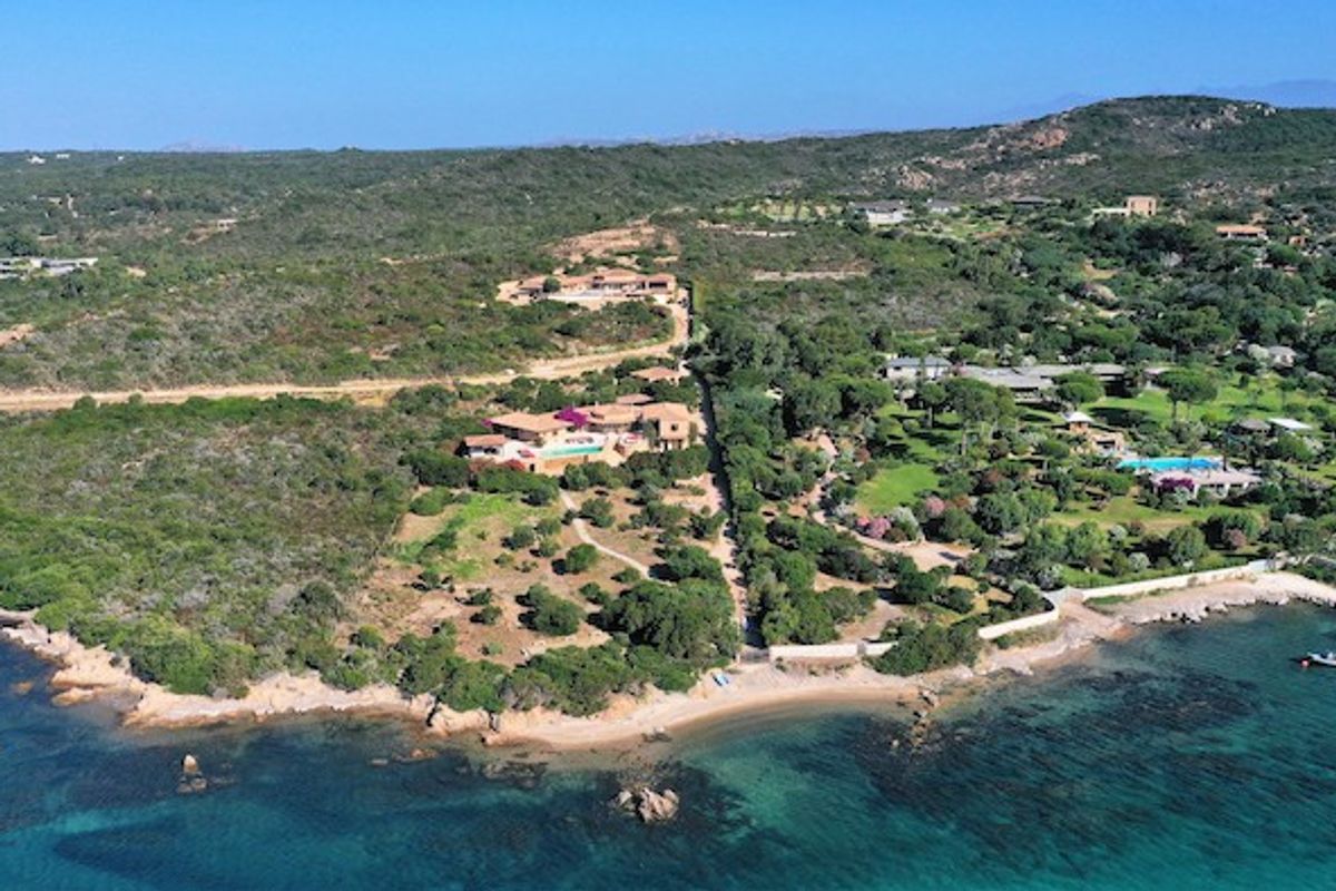 Wonderful villa for rent in Piantarella, Sperone, South Corsica