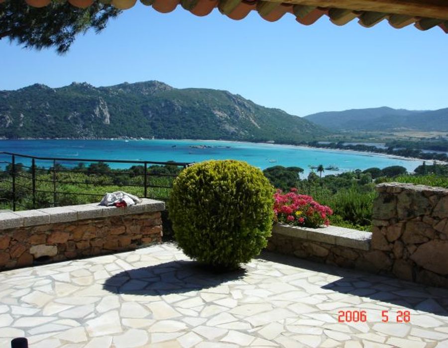 Located in the domain Marina de Santa Giulia in Porto-Vecchio 2