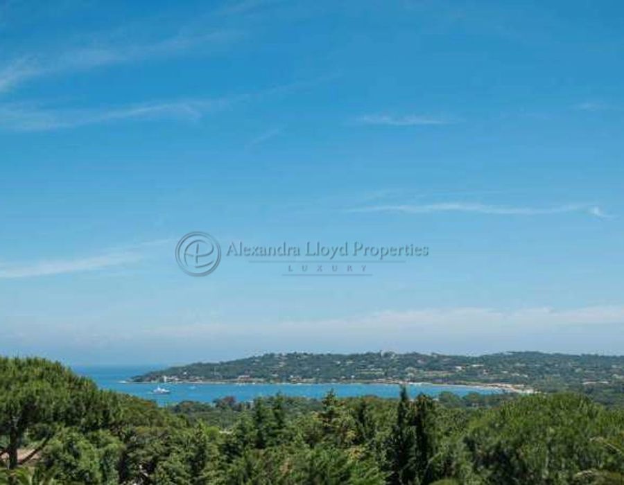 Magnificent ultra contemporary luxury home, Tahiti, Saint Tropez 6