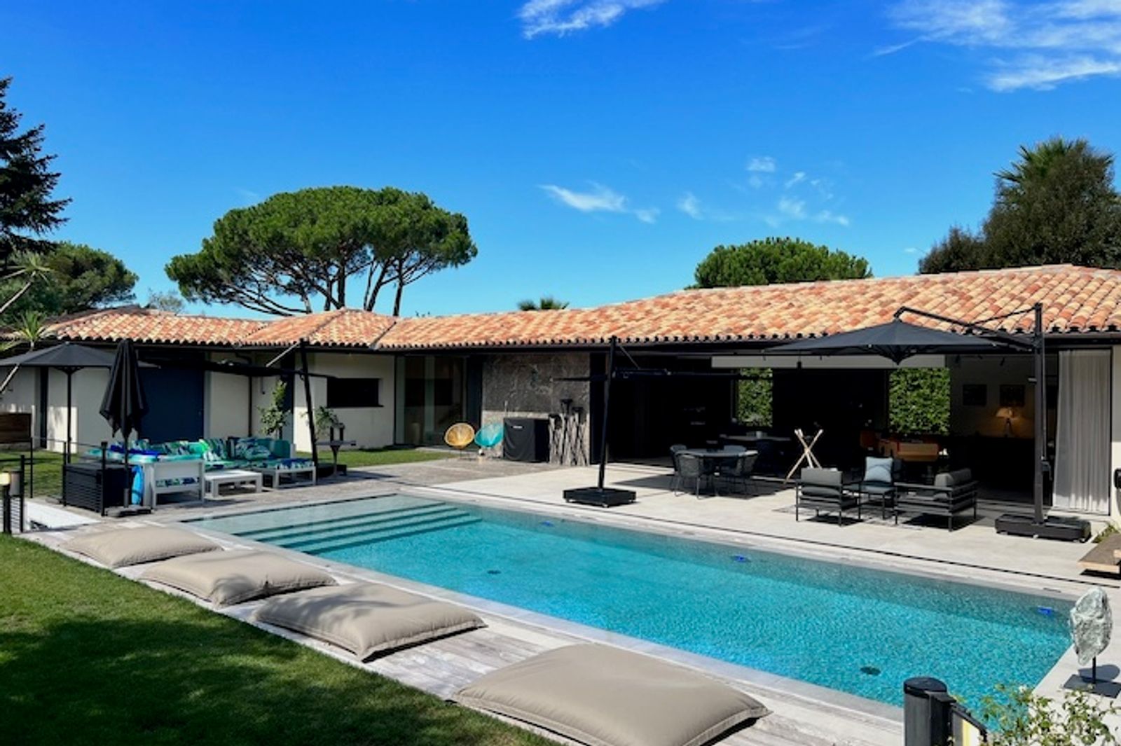 A Contemporary Four Bedroom Villa for Rent - Chemin Saint Antoine, Saint Tropez