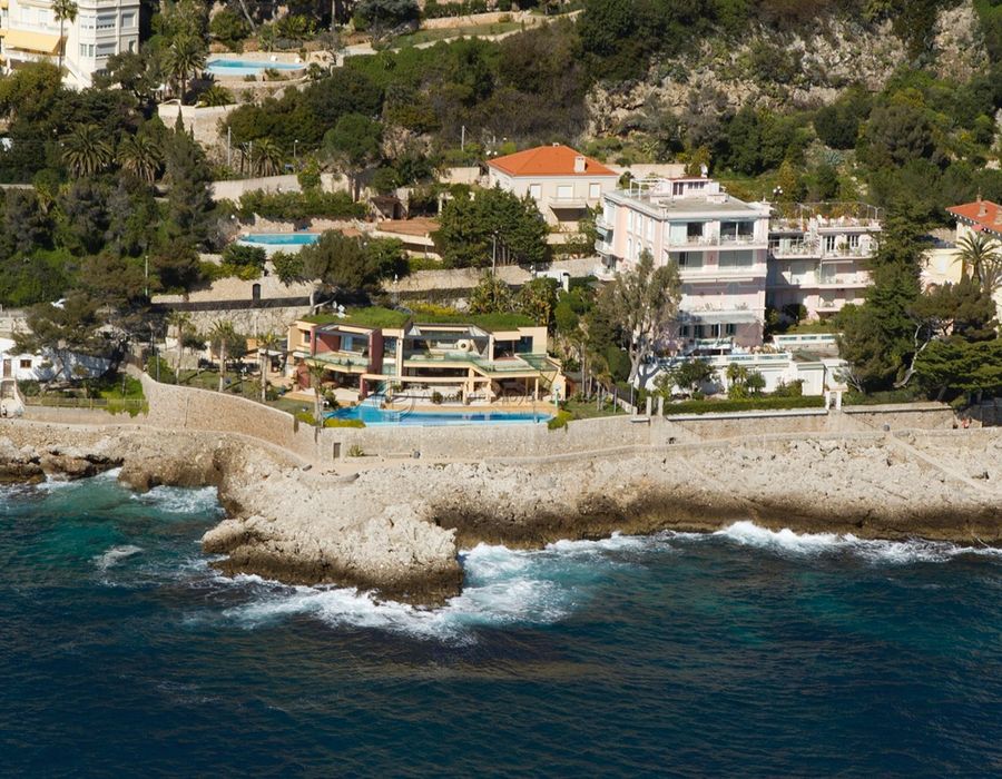 Contemporary and unique waters edge property in Cap d'Ail  1