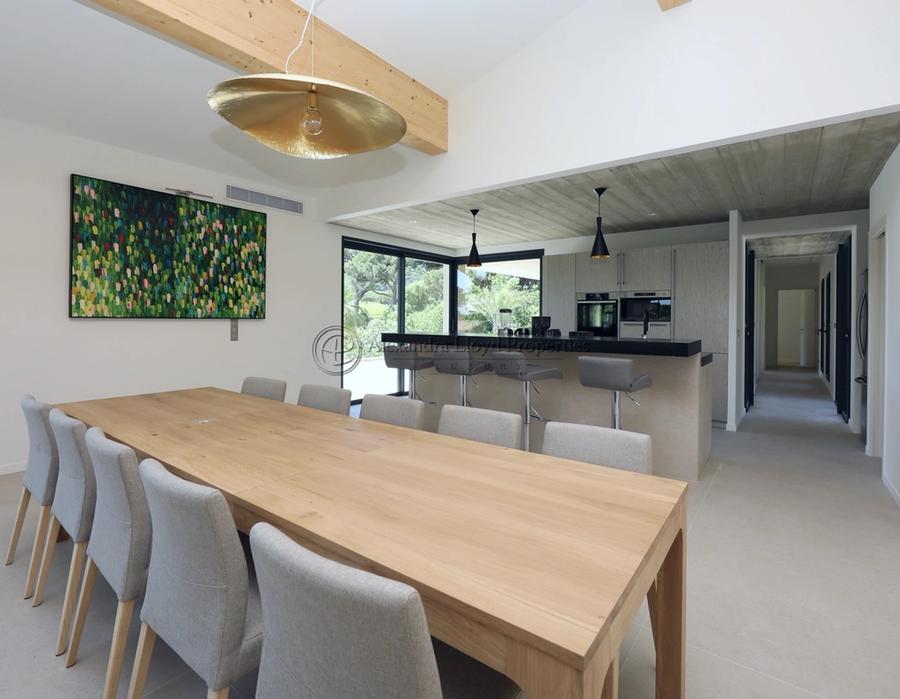 5 bedroom villa very close to La Villa Marie, Les Marres, Ramatuelle 5