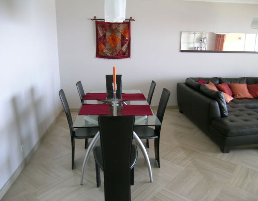 Exceptional 180° views of Nice and the Mediterranean 3