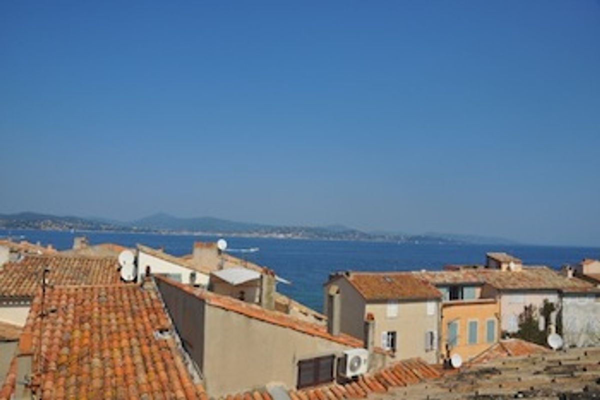 Stunning apartment located in the village of Saint Tropez