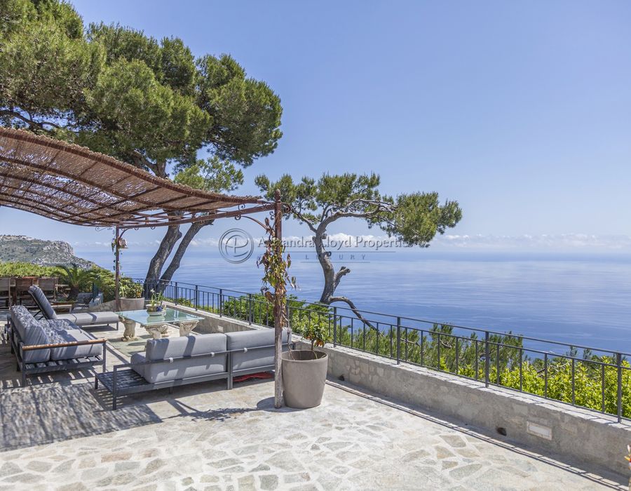 Stunning views from this charming property in Eze 1