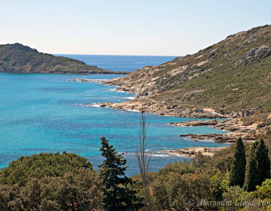 Stunning new villa in the wonderful Escalet area, Ramatuelle 2