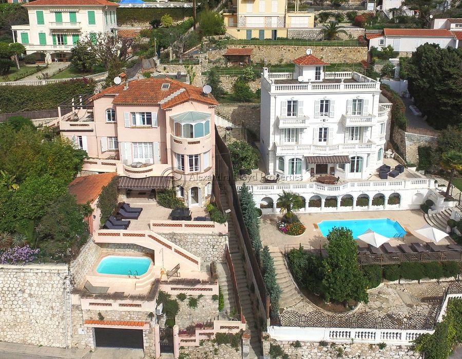 A beautiful Belle Epoque villa in Villefranche sur Mer with sea views 1