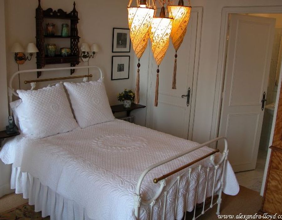 Two bedroomed apartment offering spectacular views 3