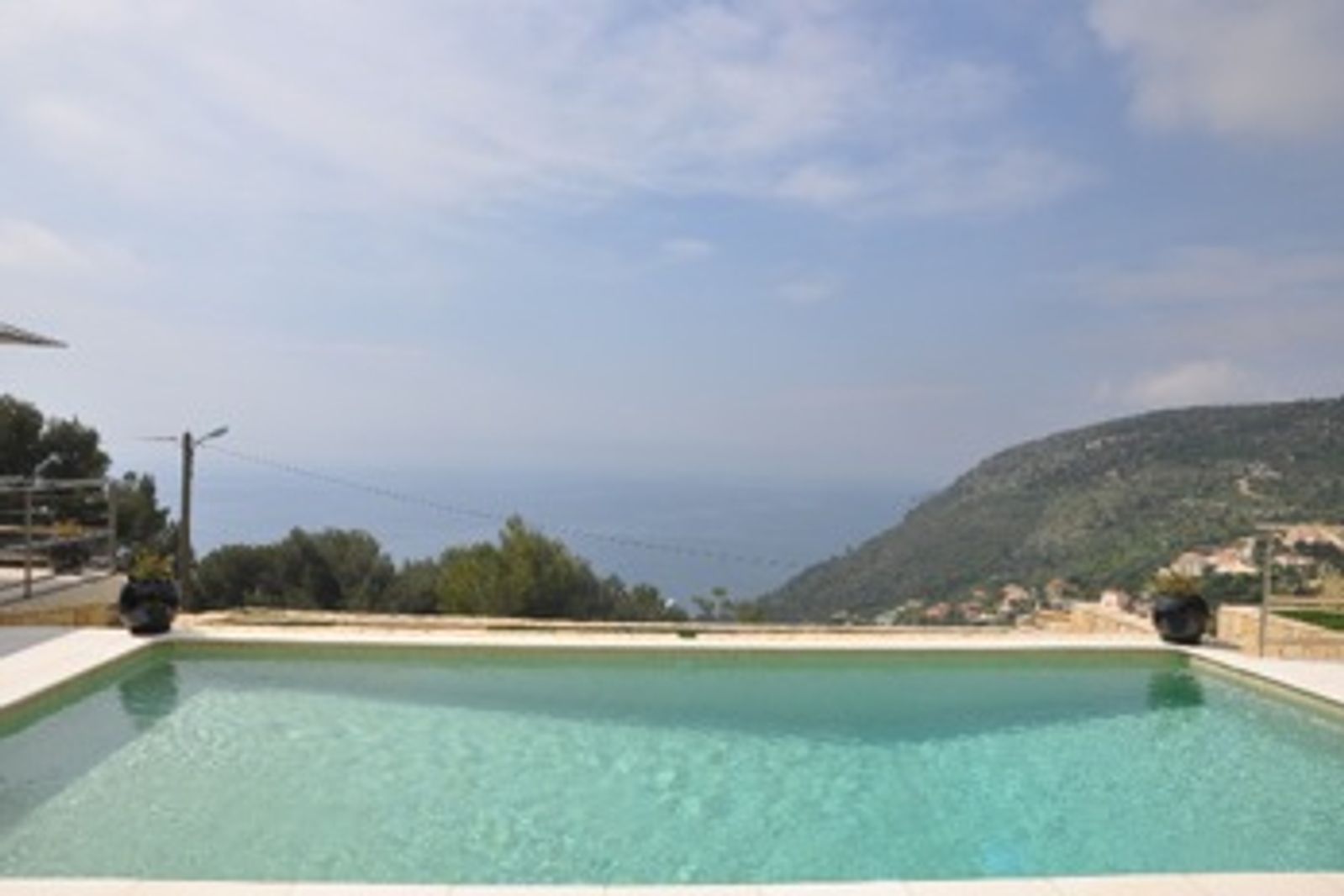 Wonderful property located in a private domain in Saint Laurent d'Eze