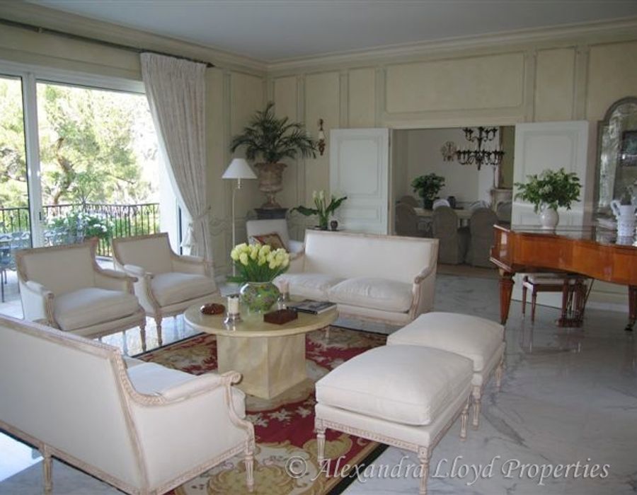 Spectacular Residence on the exclusive Cap Ferrat peninsula 5