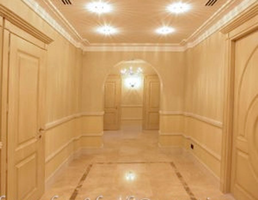 Views overlooking Saint Jean Cap Ferrat from this wonderfully decorated house 3