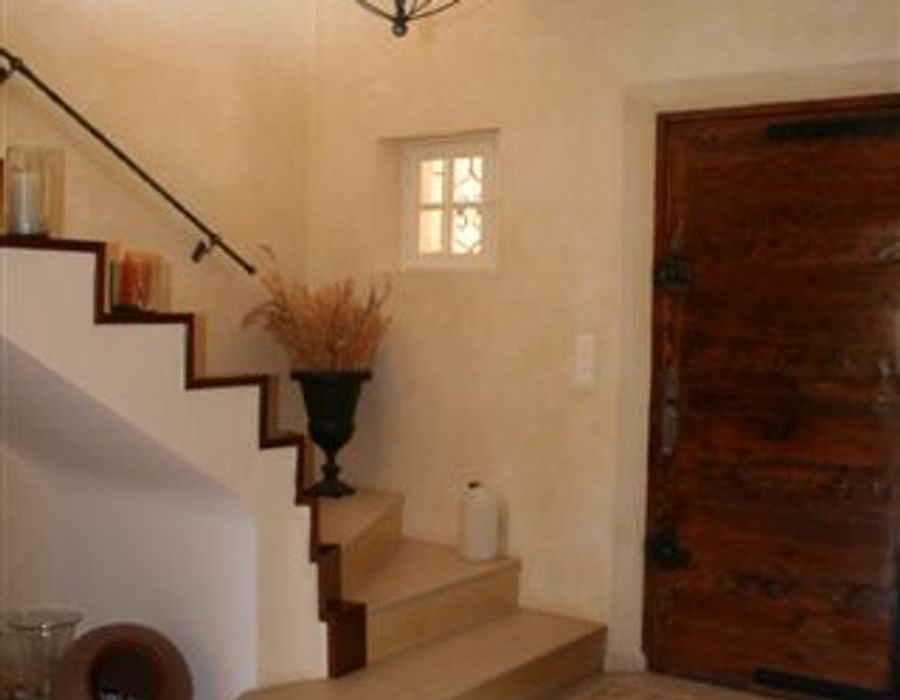 Superb newly built property in the Quartier des Carles, Saint Tropez 5