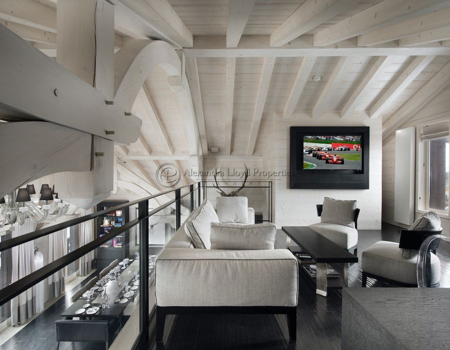 Ultra luxury chalet in the Hammeau de Bellecote, Courchevel 3