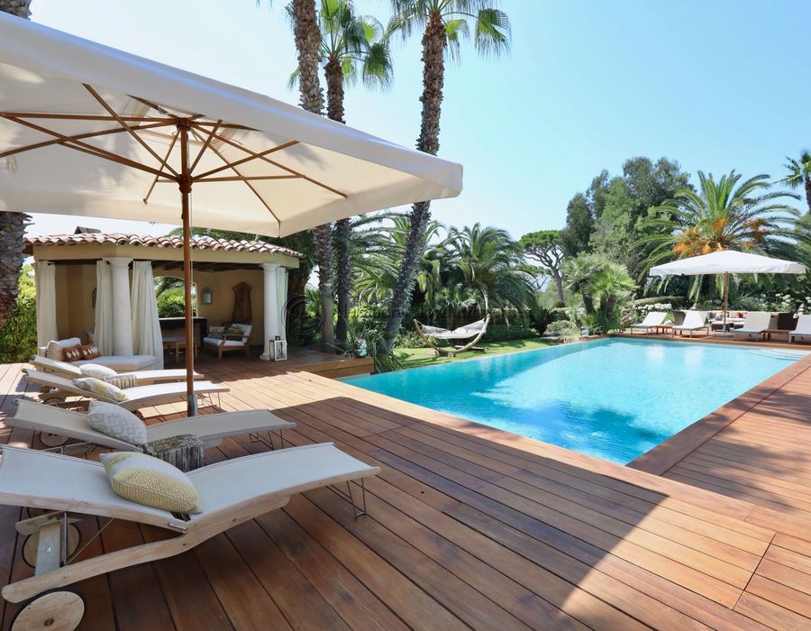 Les Parcs de Saint Tropez - a six bedroom villa for rent 5