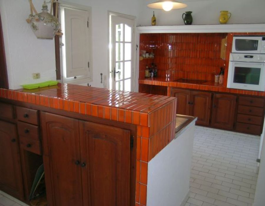 A charming villa located in a private domain in Saint Tropez 3