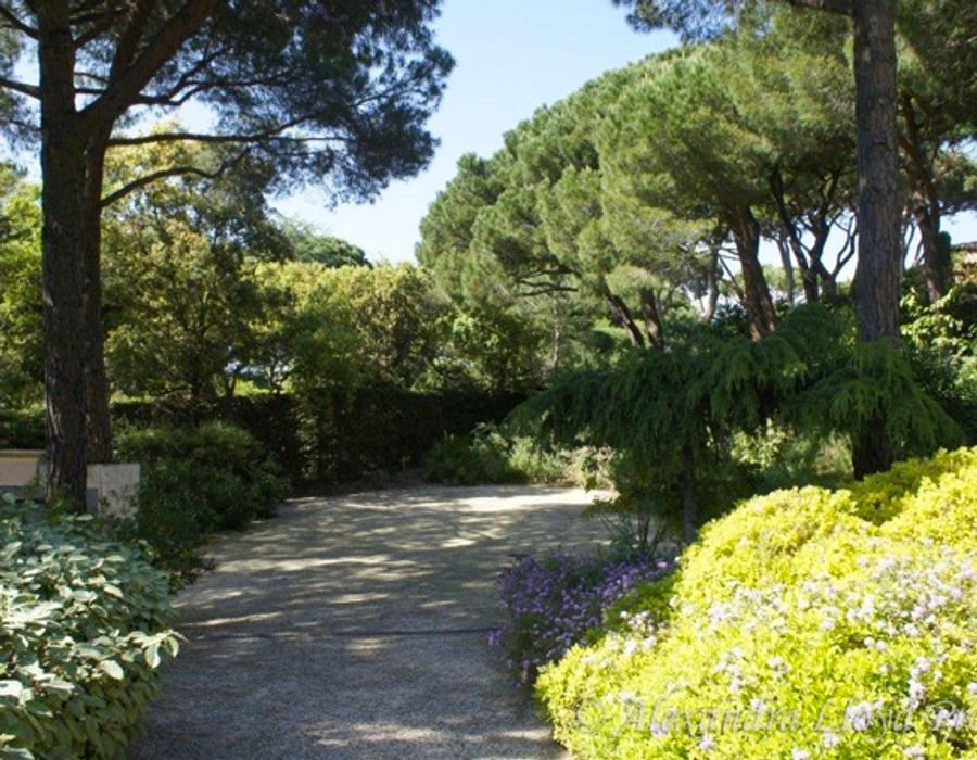 Villa for sale in Les Parcs de Saint Tropez 1