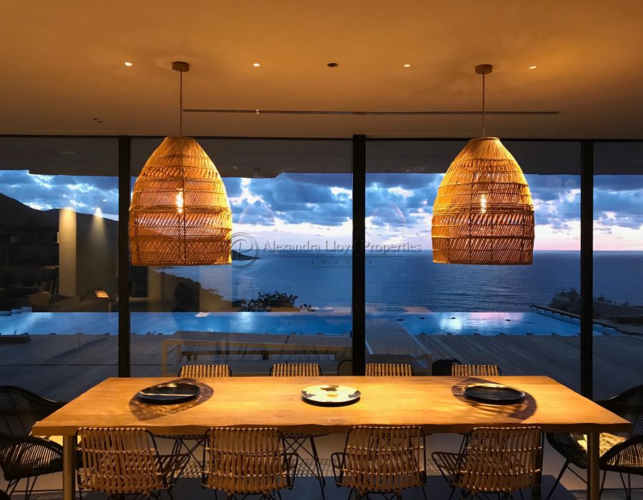 A wonderful property in an extraordinary setting in South Corsica, close to Ajacccio 5