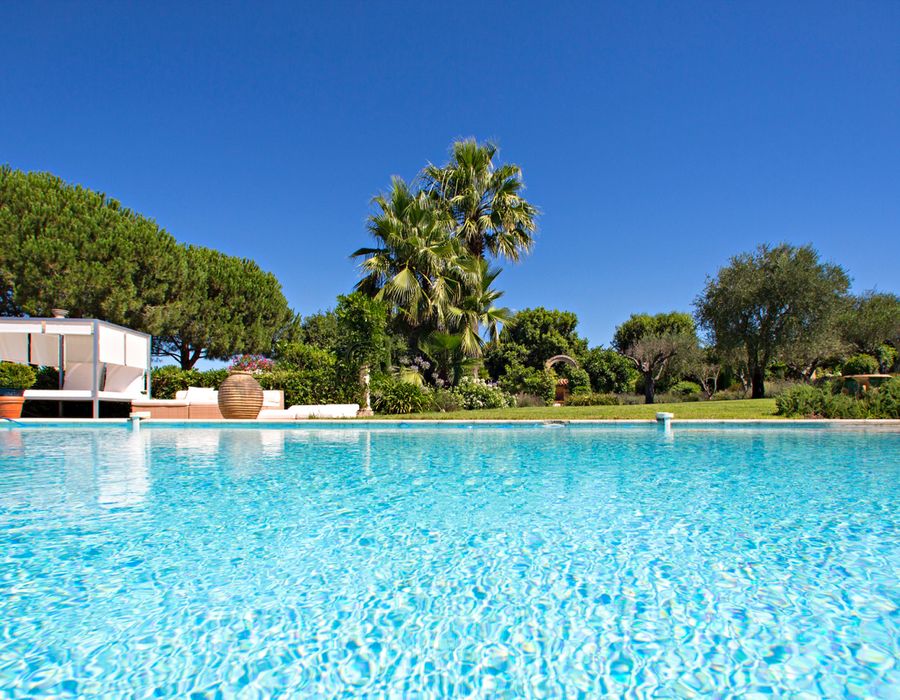 Excellent position and stunning views from Les Carles - Saint Tropez 4