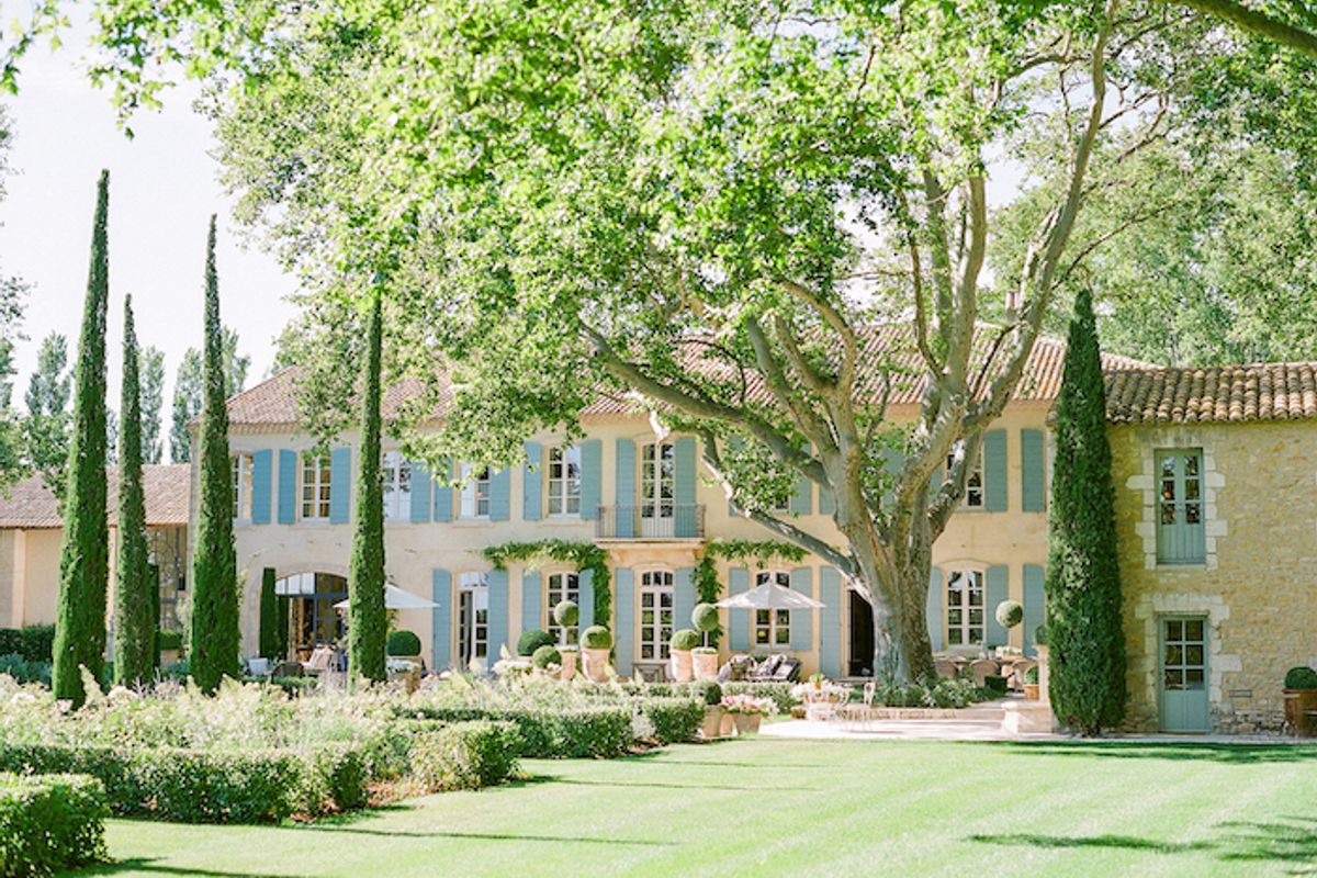 An Exceptional Private Estate close to Avignon