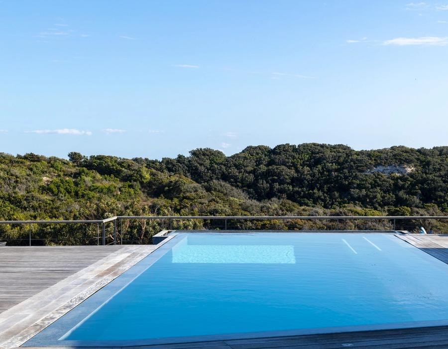 Fabulous villa for rent located in the Domaine de Sperone 5