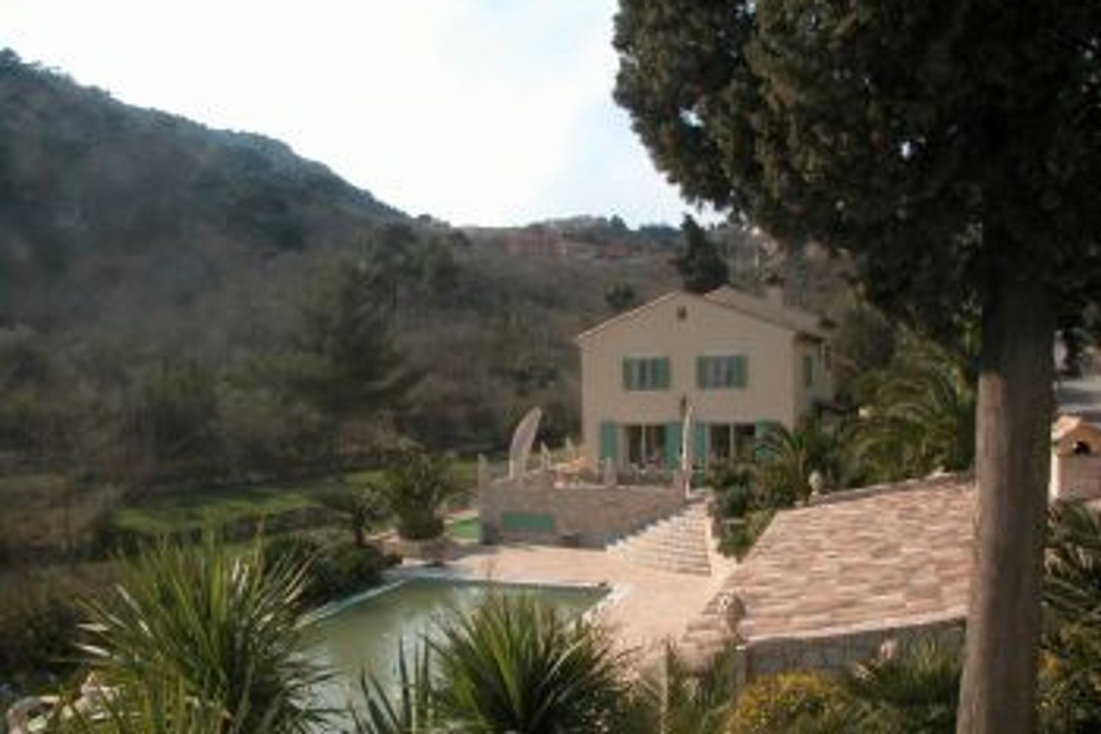 Neo Prvencal villa opposite Eze village