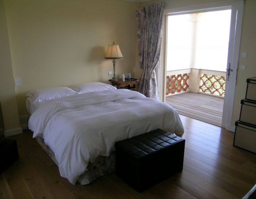 Stunning views from the top of a private domain in St Tropez 2