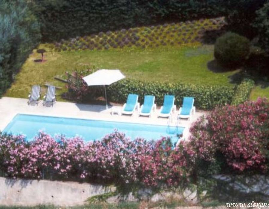 Provencal villa at the entrance of St Tropez 6