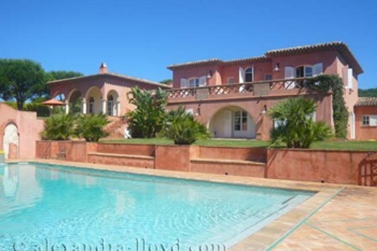 A wonderful property located in the Moutte area of Saint Tropez