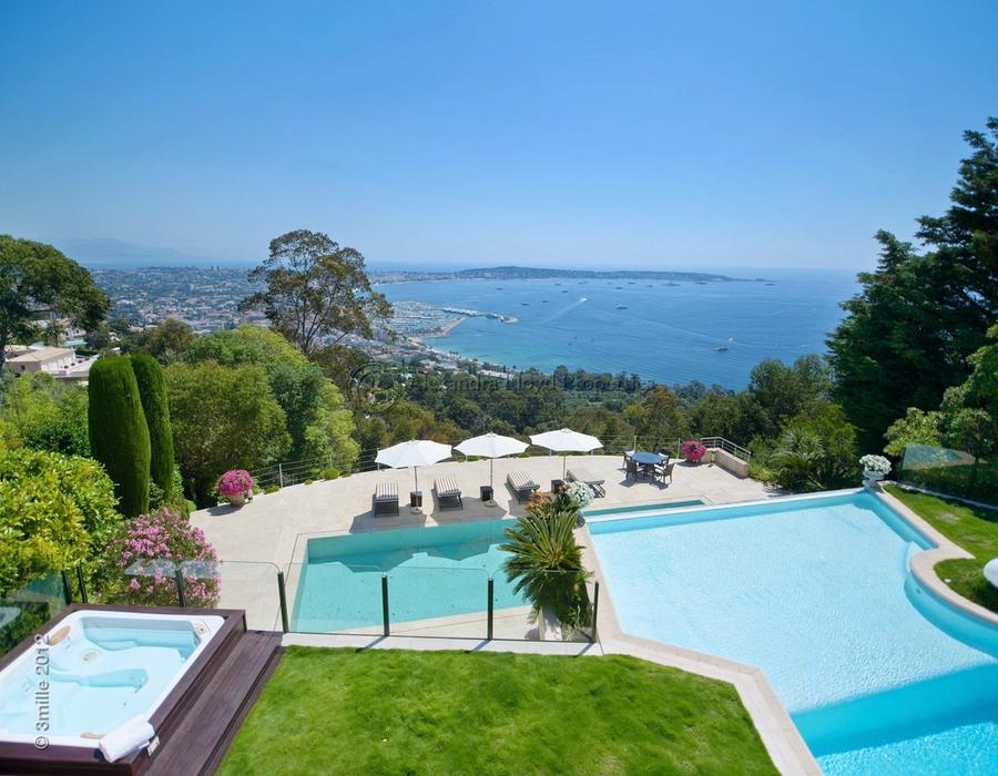 Wonderful property in the hills of Cannes with exceptional views  5