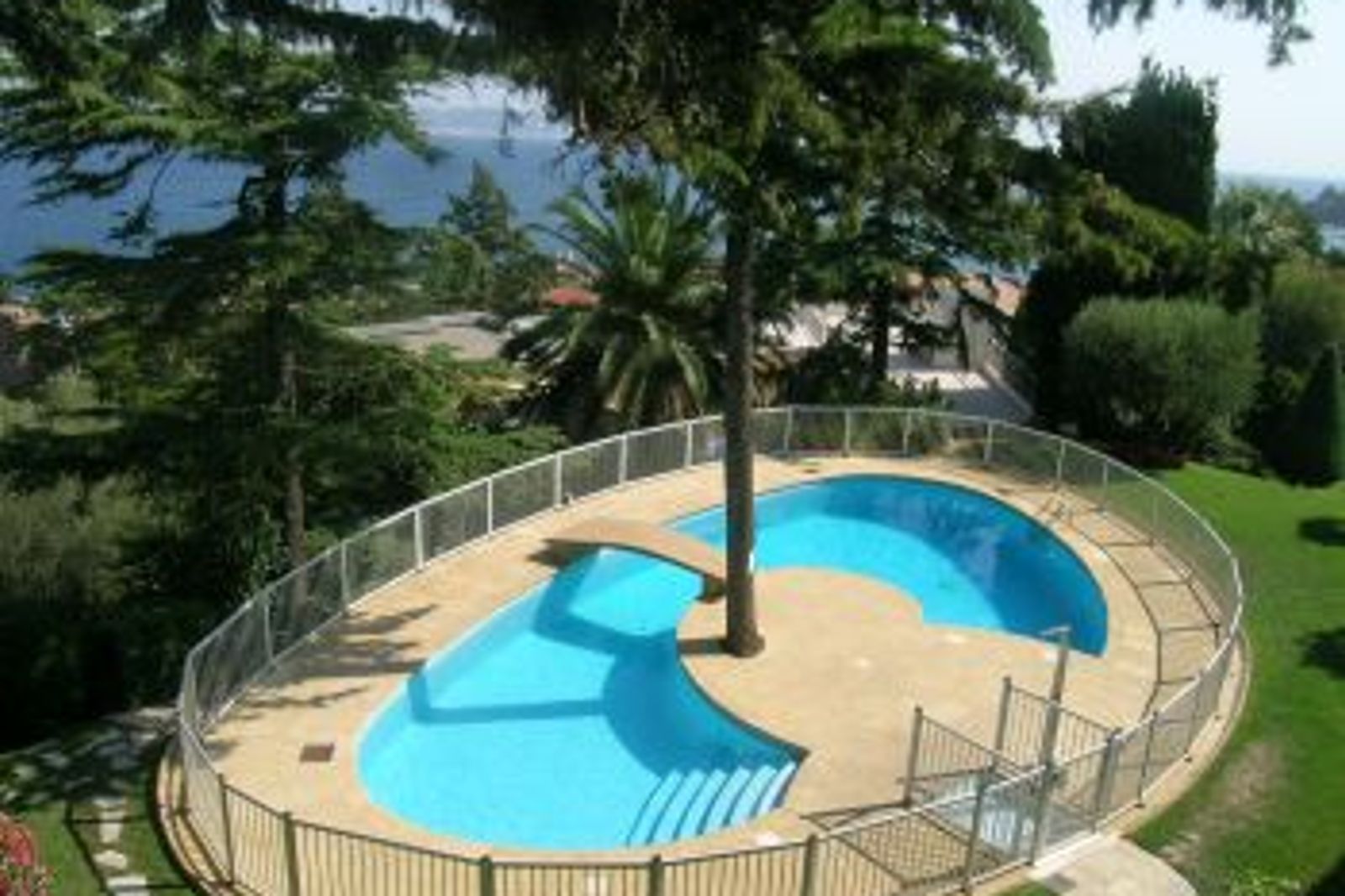 A wonderful view in a peaceful environment, just 5 minutes away from the beach.