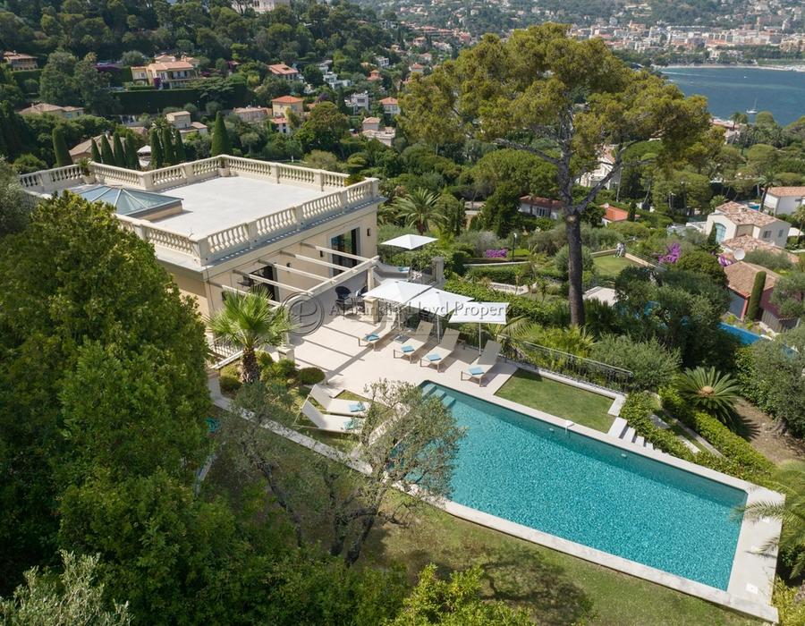 Saint Jean Cap Ferrat - Beautiful Belle Epoque Style Property for Rent  2