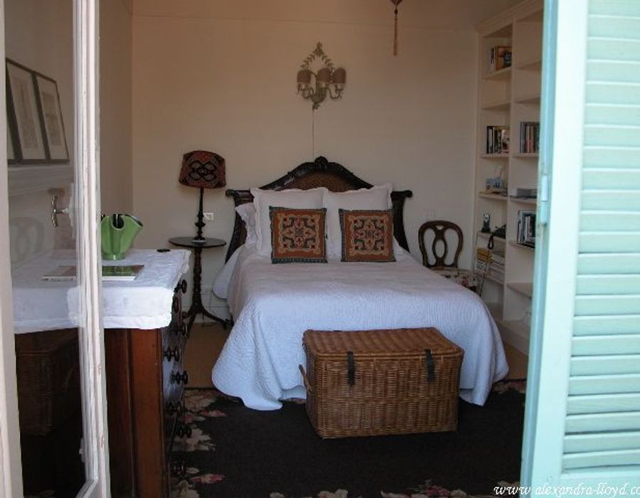 Two bedroomed apartment offering spectacular views 2