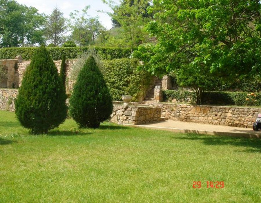 A stunning property situated on the edge of a beautiful village 1