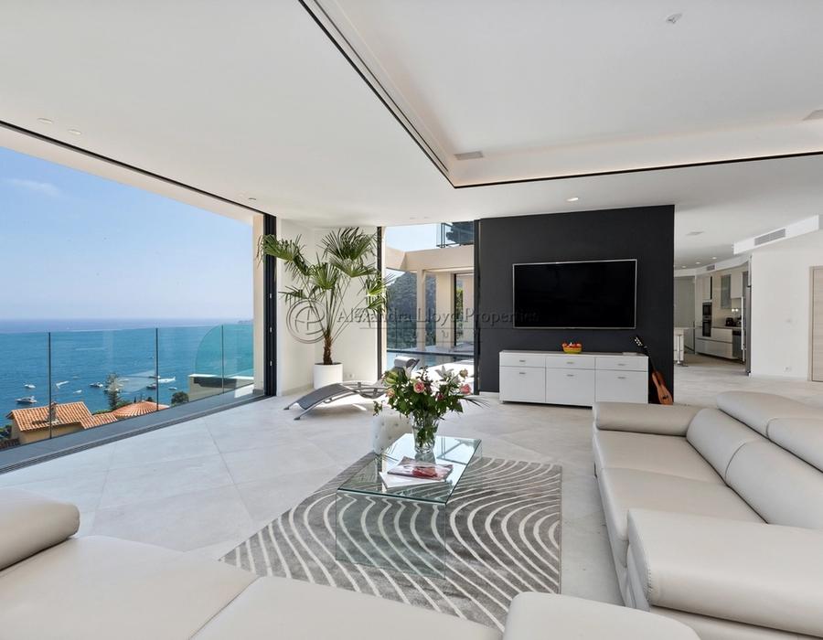 Ultra contemporary with 180° panoramic sea views in Eze Bord de Mer 5