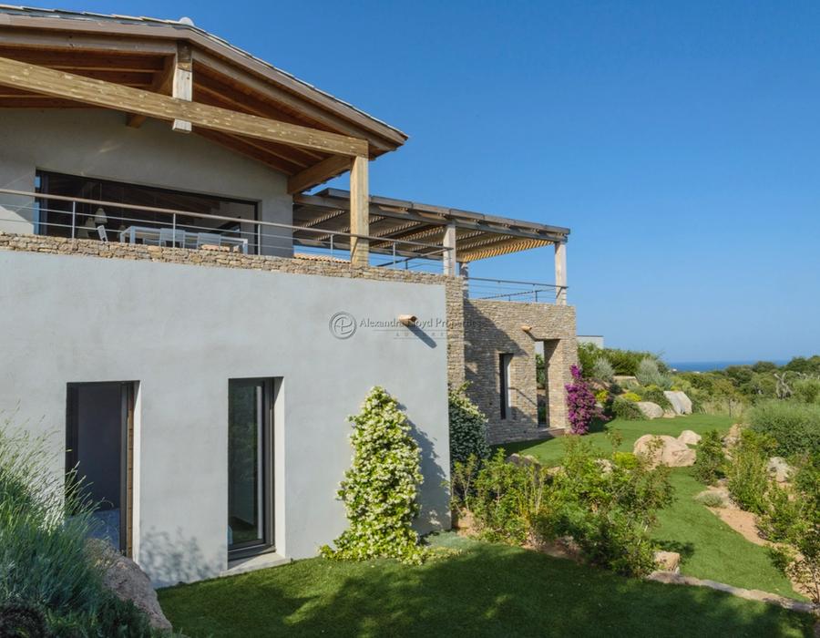 Welcome to Pinarello, South Corsica. Stunning contemporary villa with amazing views 2