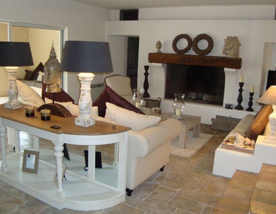 Fabulous sea views and overlooking Saint Tropez 3