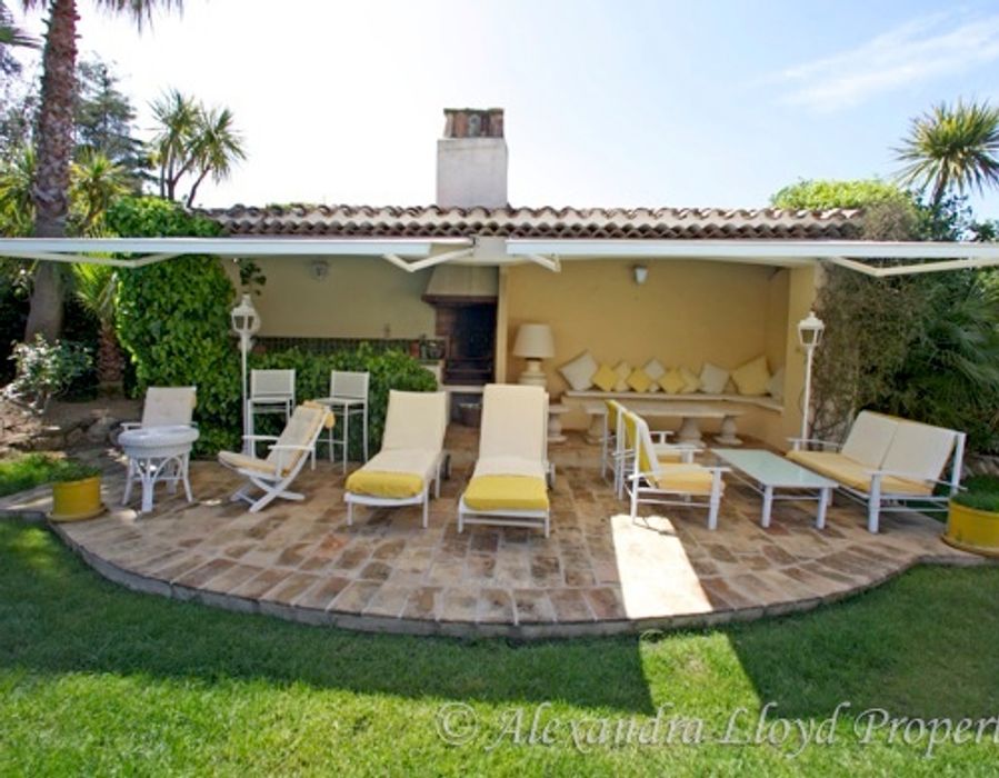 Charming village house in the heart of Saint Tropez 6