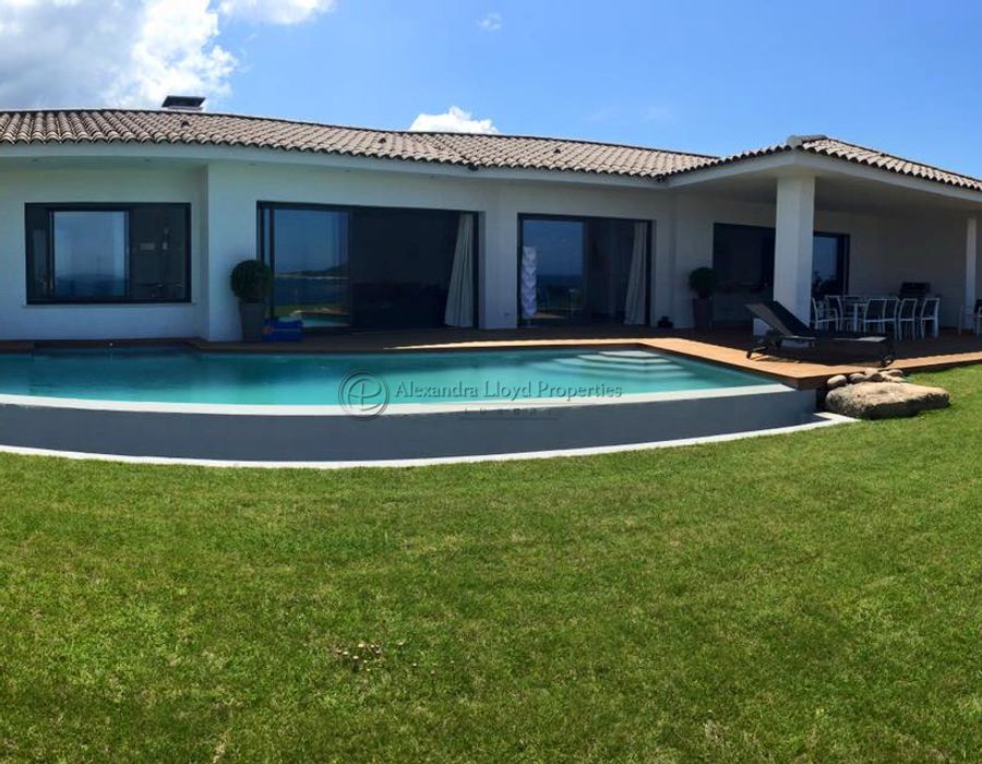 Contemporary beach front villa in Ajaccio bay, Corsica 4