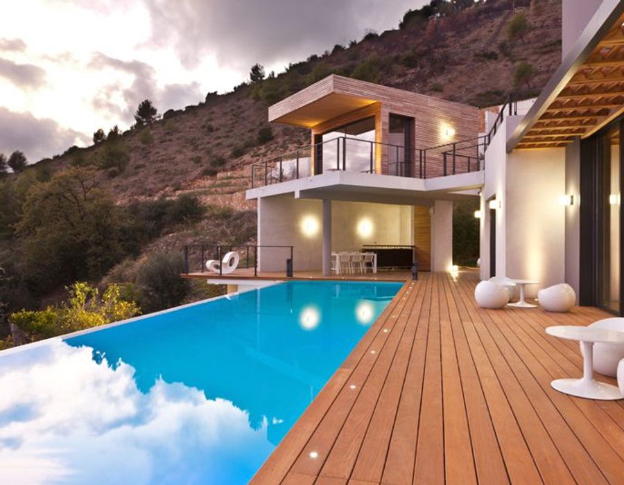 Ultra contemporary villa with stunning views in the Val des Costes domaine - Eze 3