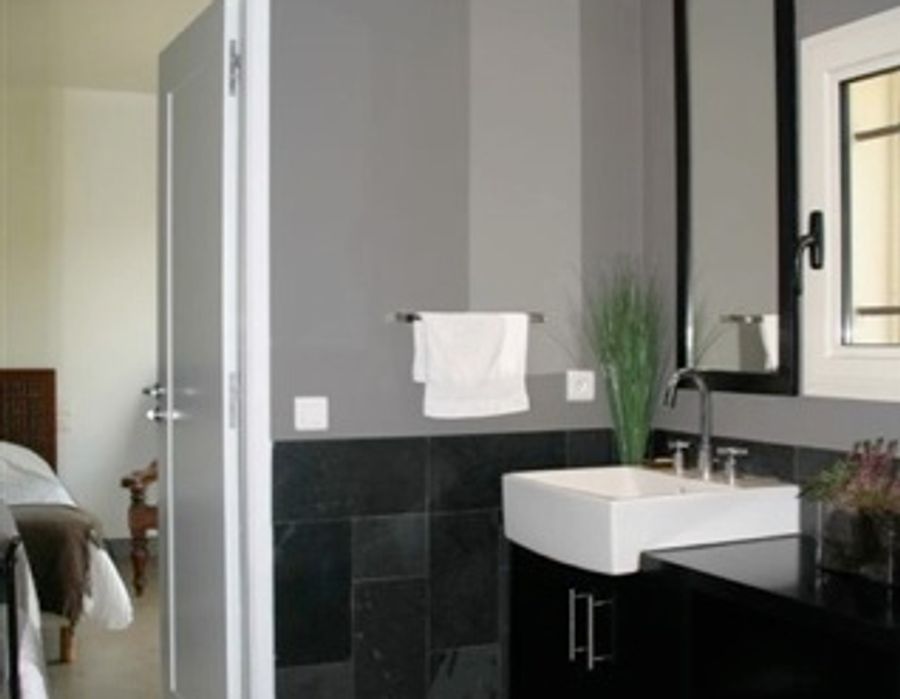 Modern house on Tahiti road at Saint Tropez 5