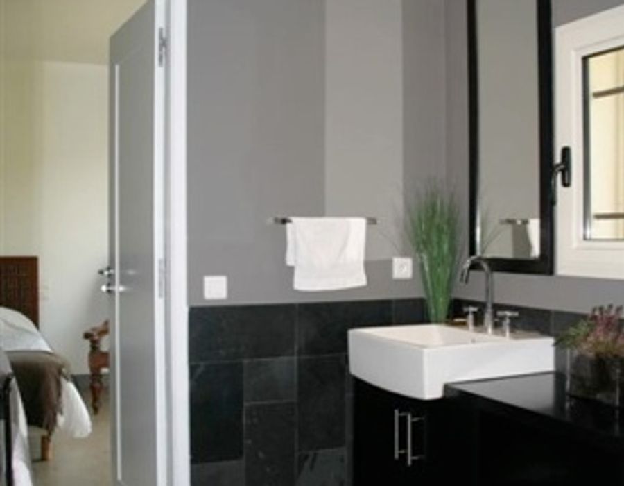 Modern house on Tahiti road at Saint Tropez 5