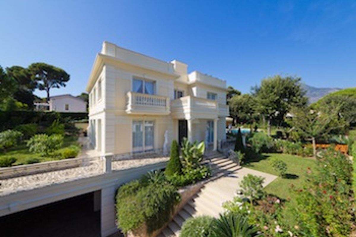 NEW! Stunning property located on the elegant Cap Martin