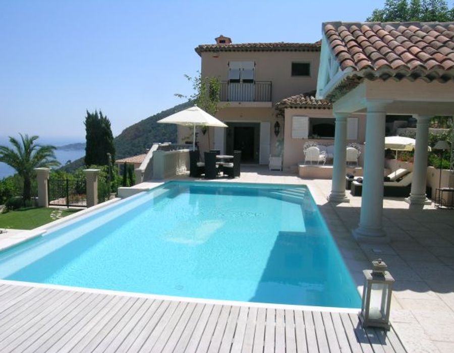 A newly renovated modern style property with stunning views, Eze 5