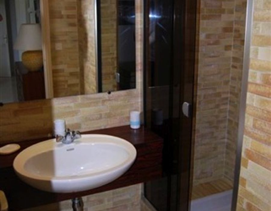 Located in North Corsica, close to the picturesque village of Lumio. 5